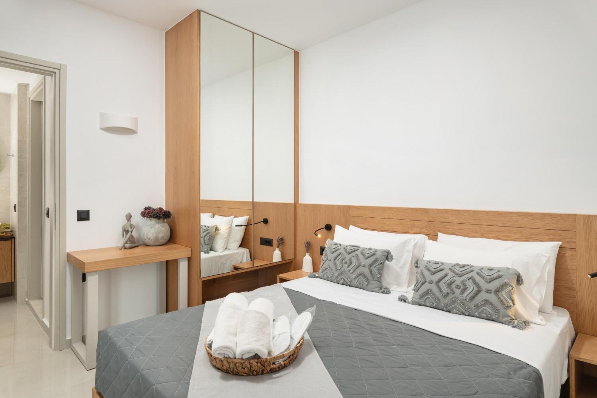 Elia City Apartments Chania  ภายนอก รูปภาพ